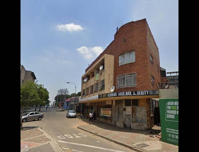 BUSINESS FOR SALE IN GERMISTON CENTRAL